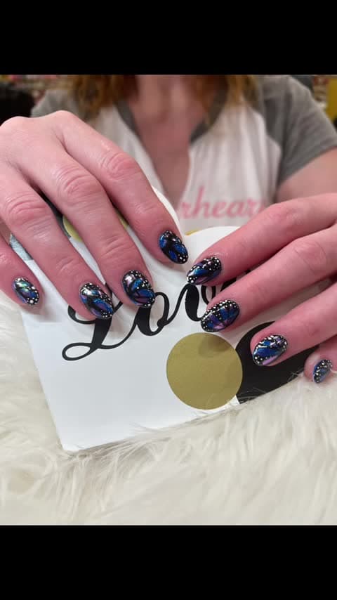 Video de diseño de uñas